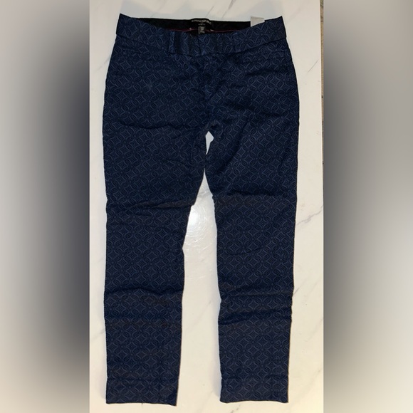 Women’s Banana Republic Dress Pants - Picture 2 of 4